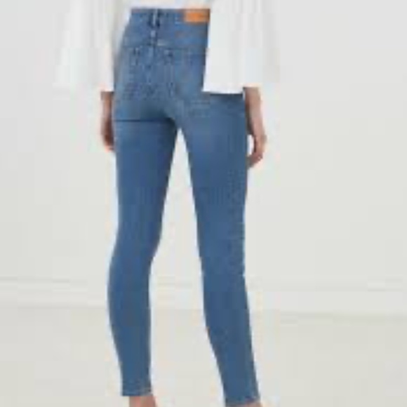 M.I.H. High Rise Skinny 'Bridge' Jeans in Stonewash Chip - Picture 2 of 11